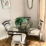 Magnifique 2 Pieces De 65m2 -quartier Des Musiciens *